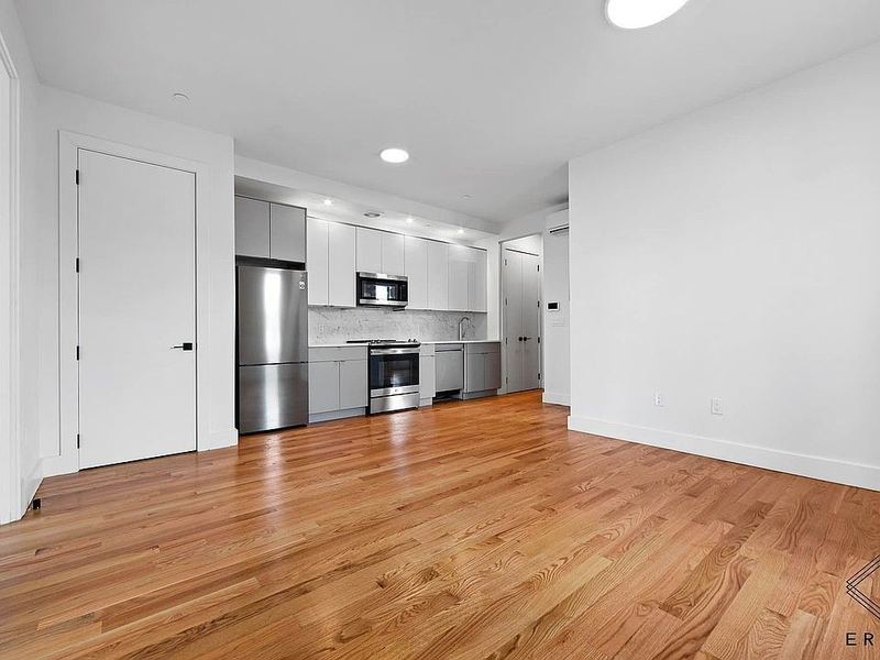 Finished kitchen at Martense St, Flatbush, Brooklyn — photo 9