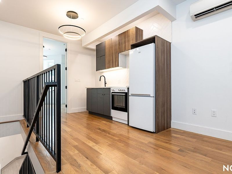 Finished kitchen at Martense St, Flatbush, Brooklyn — photo 9