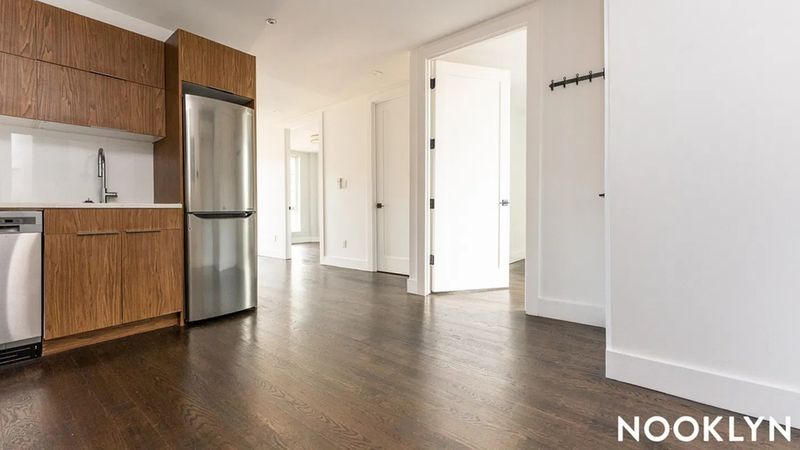 Finished kitchen at St Johns Pl, Crown Heights, Brooklyn — photo 2