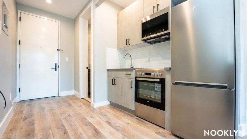 Finished kitchen at St Johns Pl, Crown Heights, Brooklyn — photo 3